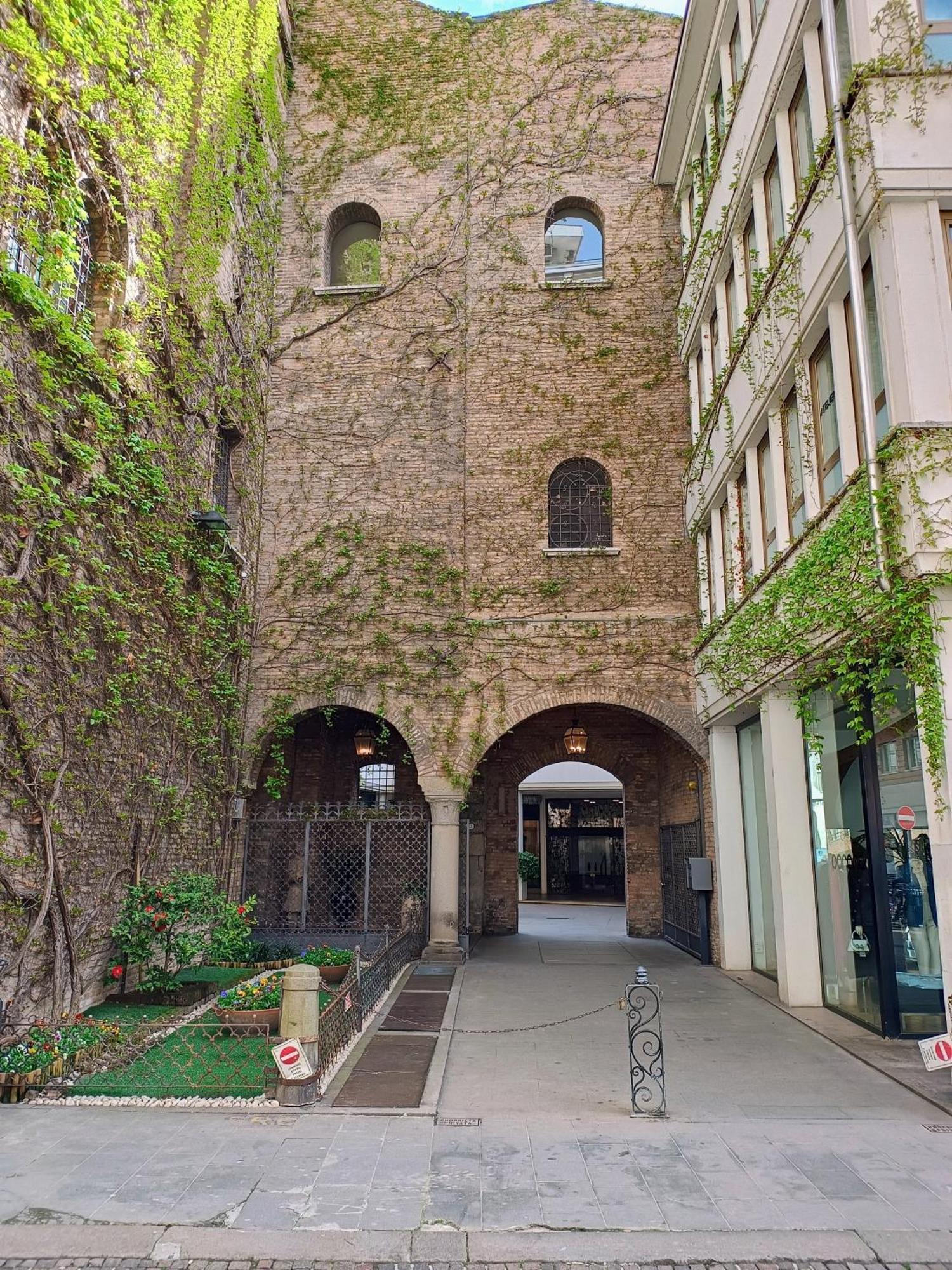 Residenze Simari Luxury Apartment Padova Luaran gambar